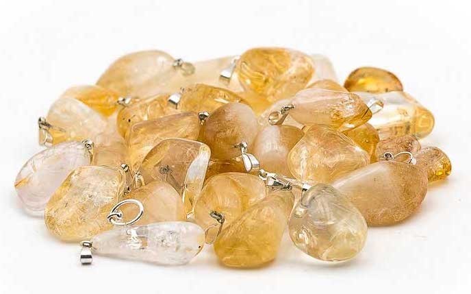 Pendentif pierre roulée citrine