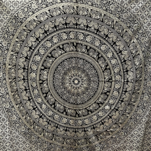 Tenture Mandala Eléphant Noir & Blanc