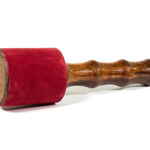 Maillet peau chamois manche en bois